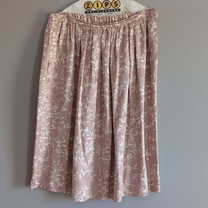 ✔️⚓️Vintage Floral Silk Skirt